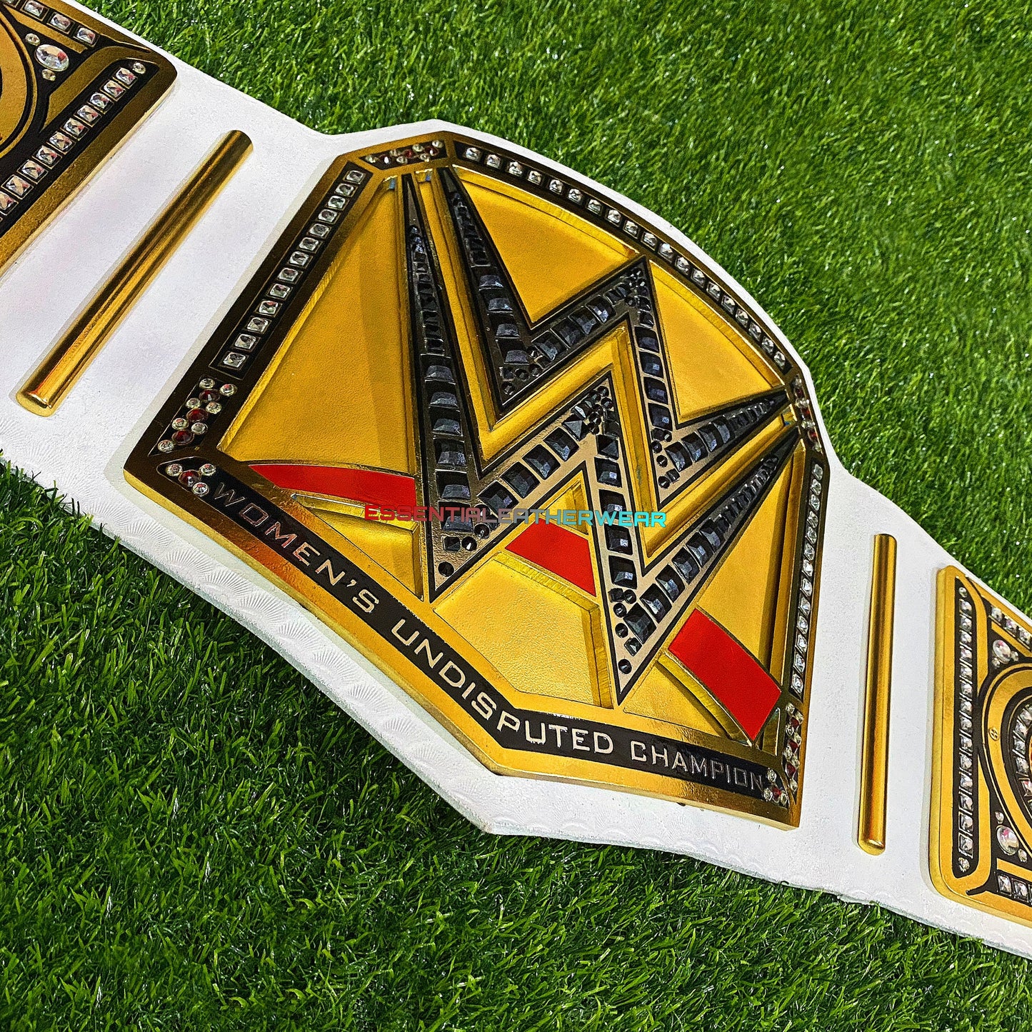 New Women's WWE Undisputed Champion Replica World Heavyweight Wrestling 24K Gold Plated Handmade Cowhide Title In 2,4 & 6mm, Gift For Her